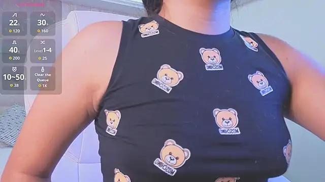 Snapshot of valkyria_12 chatting on 10.02.25 valkyria 12 online show from 10.02.25