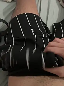 Snapshot of Lapampara0 chatting on 10.30.25 Lapampara0 online show from 10.30.25