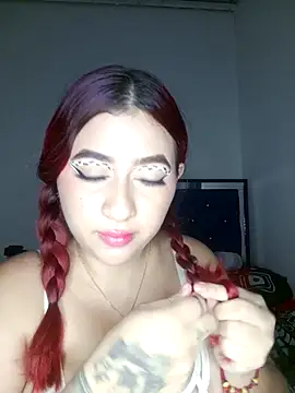 Chloe Sky love online show from 11.20.25