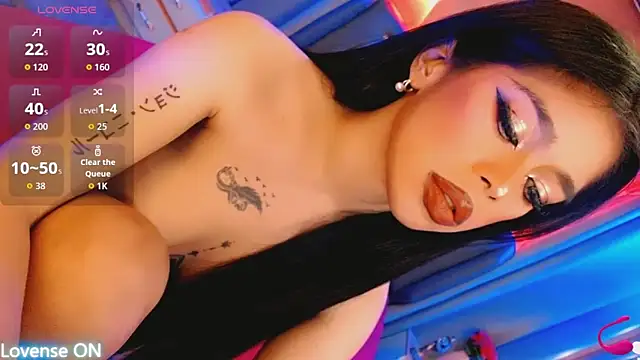 Snapshot of Andrea_Bryte chatting on 09.25.25 Andrea Bryte online show from 09.25.25