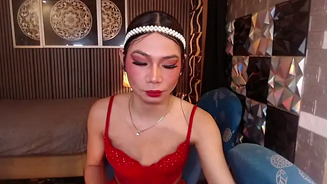 BigCockMaxineTS online show from 07.11.26