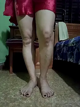 SexyQueen99 online show from 10.05.25