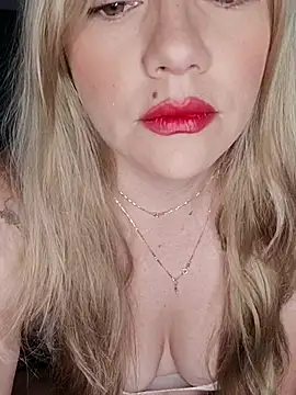 Snapshot of cameron_06 chatting on 03.04.26 cameron 06 online show from 03.04.26