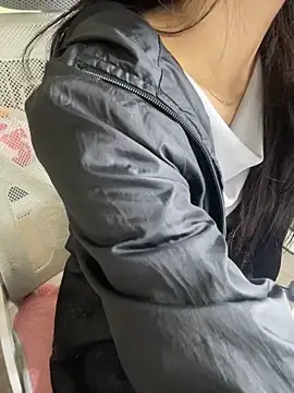 Mina048 online show from 12.16.25