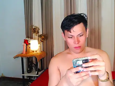 Savanna White online show from 10.12.25