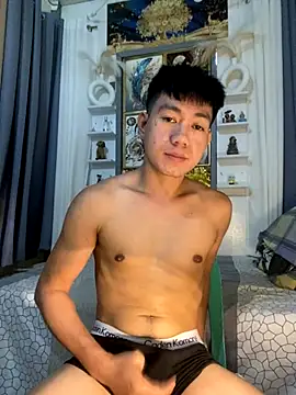 xshyboyx online show from 09.22.25