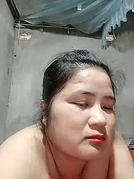 Snapshot of BigBoobs186 chatting on 10.09.25 BigBoobs186 online show from 10.09.25