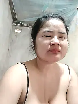 Snapshot of BigBoobs186 chatting on 11.09.25 BigBoobs186 online show from 11.09.25