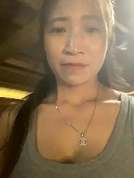 Snapshot of ThiHa003 chatting on 09.17.25 ThiHa003 online show from 09.17.25