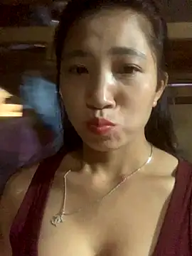 Snapshot of ThiHa003 chatting on 09.23.25 ThiHa003 online show from 09.23.25