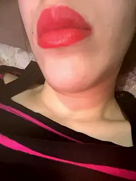 Mimisixo online show from 01.12.26