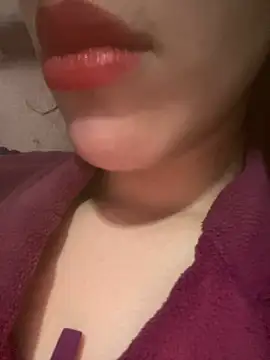 Mimisixo online show from 04.12.26