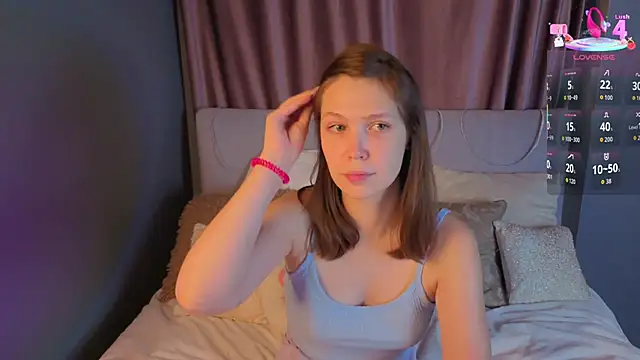 BeatrixCarIeton online show from 09.19.25