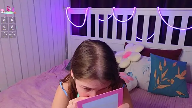 BeatrixCarIeton online show from 11.22.25