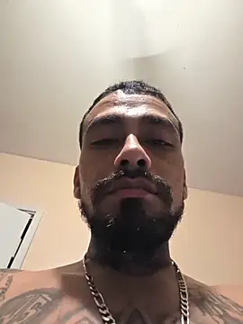 Snapshot of Cnutt310 chatting on 02.03.26 Cnutt310 online show from 02.03.26