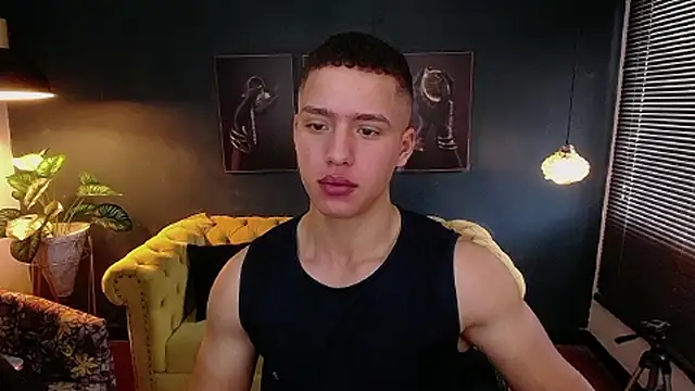 Snapshot of deivid_parker chatting on 09.23.25 deivid parker online show from 09.23.25