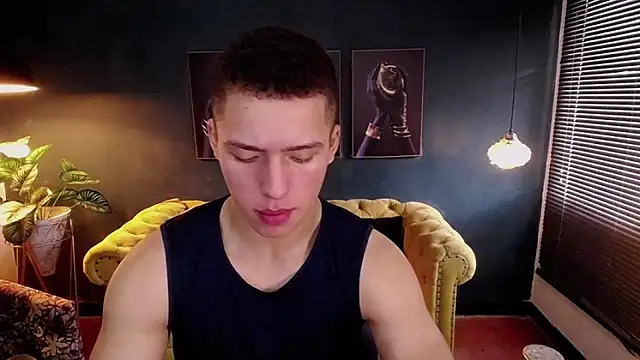 Snapshot of deivid_parker chatting on 10.01.25 deivid parker online show from 10.01.25