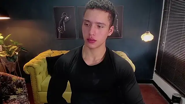 Snapshot of deivid_parker chatting on 10.18.25 deivid parker online show from 10.18.25