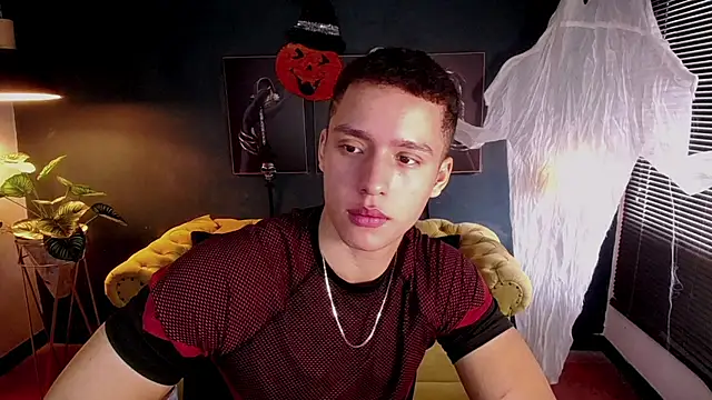 Snapshot of deivid_parker chatting on 11.04.25 deivid parker online show from 11.04.25