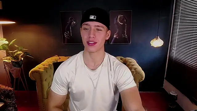 Snapshot of deivid_parker chatting on 11.19.25 deivid parker online show from 11.19.25