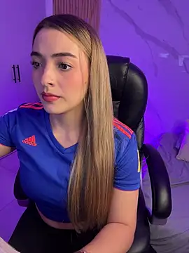 KYLIE JONES6 online show from 06.24.26