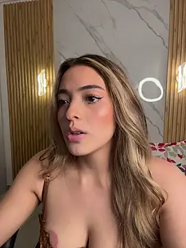 KYLIE JONES6 online show from 07.02.26