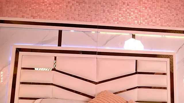 ambar rosse25 online show from 10.14.25