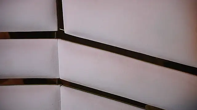 Snapshot of ambar_rosse25 chatting on 02.21.26 ambar rosse25 online show from 02.21.26