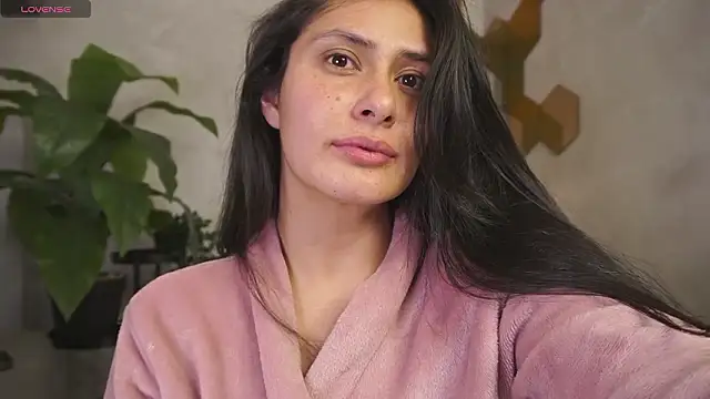 saritass  online show from 03.08.26