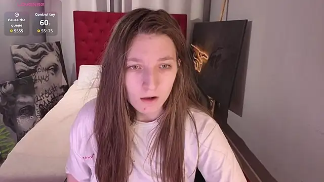 Mia Myles online show from 03.04.26