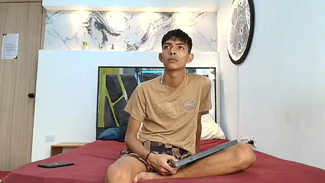 PRETTY SEX1 online show from 09.26.25