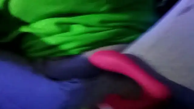 Snapshot of Sexystonermom chatting on 01.11.26 Sexystonermom online show from 01.11.26