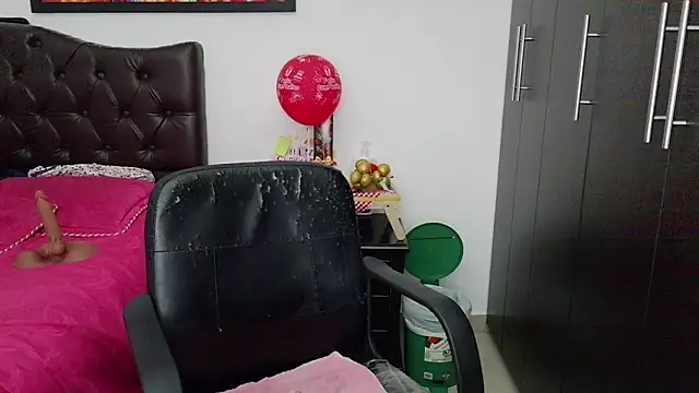 Snapshot of Grace_mature_milf chatting on 06.14.26 Grace mature milf online show from 06.14.26