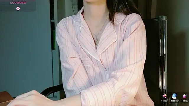 Ryeon 99 online show from 03.13.26