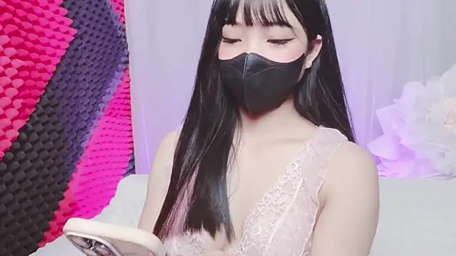 kemybaby online show from 12.18.25