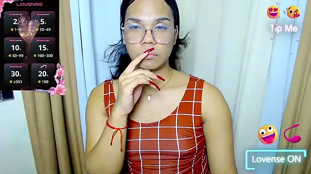 Dream Mistress online show from 10.22.25