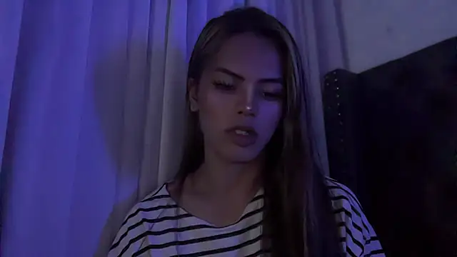 Snapshot of serpenthena_goddess chatting on 10.23.25 serpenthena goddess online show from 10.23.25