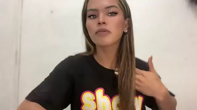 Snapshot of serpenthena_goddess chatting on 10.26.25 serpenthena goddess online show from 10.26.25