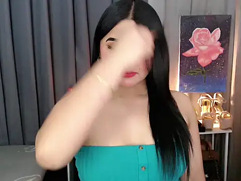 Snapshot of Candice_cummer chatting on 04.26.26 Candice cummer online show from 04.26.26