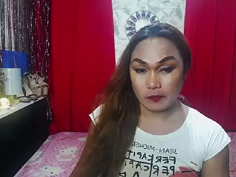 glamorousaMHARGA online show from 10.31.25