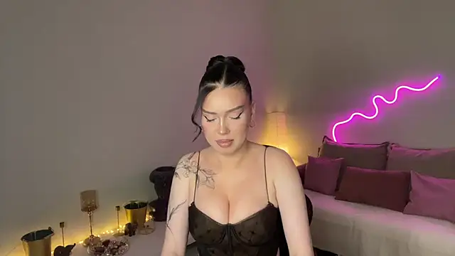 mistress of hearts online show from 05.20.26