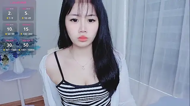 -Rose-Lucky- online show from 10.13.25