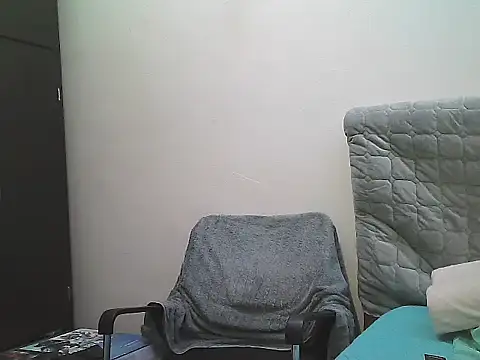 morenocabro10 online show from 10.17.25