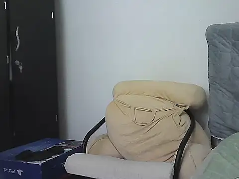 morenocabro10 online show from 11.29.25