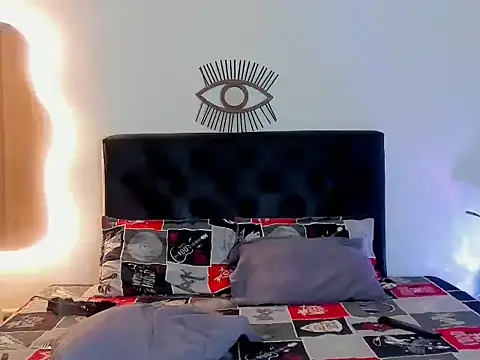 NoahDevil18 online show from 12.02.25