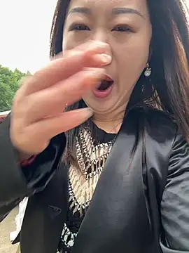 maomao 520 online show from 10.15.25