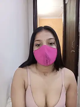 Snapshot of Cute_Rakhi8 chatting on 05.15.26 Cute Rakhi8 online show from 05.15.26