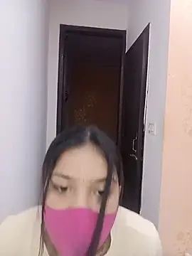 Snapshot of Cute_Rakhi8 chatting on 05.26.26 Cute Rakhi8 online show from 05.26.26