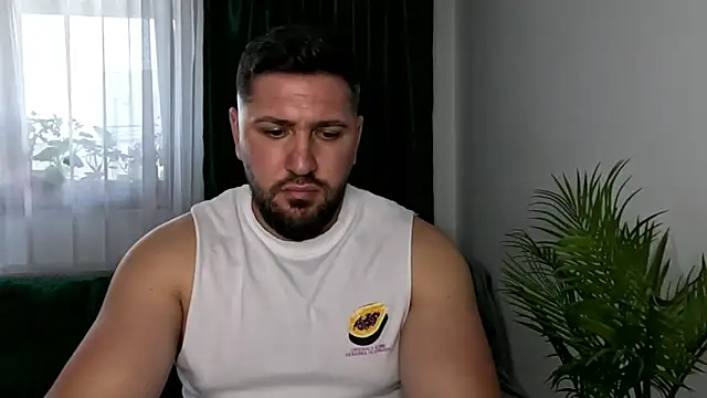 Gold Alpha Boy online show from 05.11.26