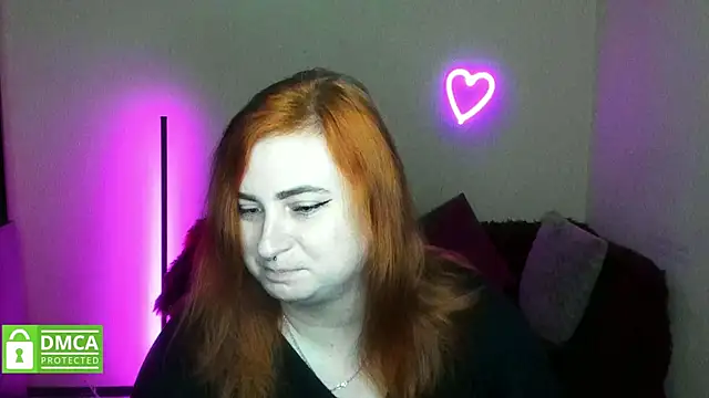 Snapshot of Alicia_love00 chatting on 11.09.25 Alicia love00 online show from 11.09.25